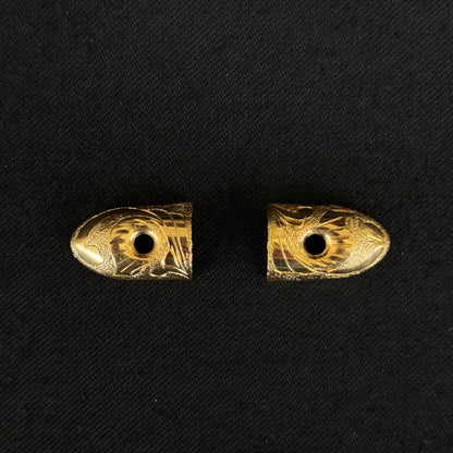 Gold Engraved Wire On End Tips